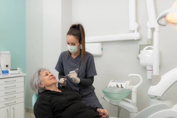 Best Emergency Care for Gum Disease in Pemberwick, CT