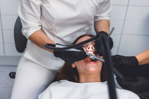 Best Emergency Denture Repair in Pemberwick, CT